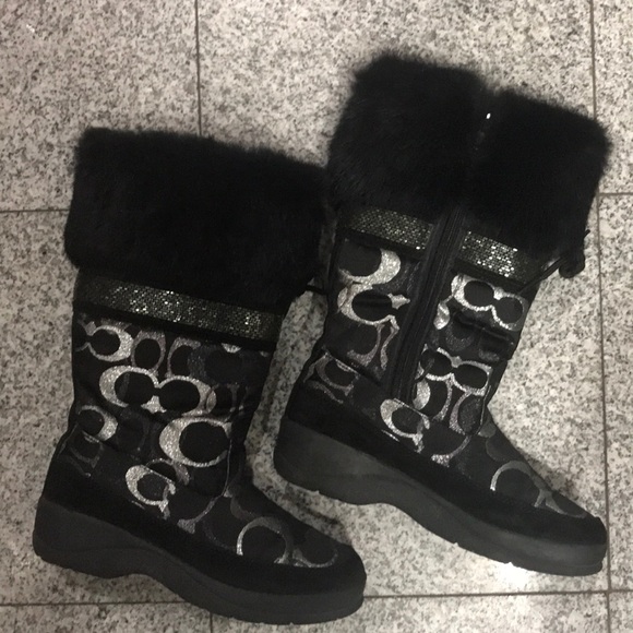 Coach Boots with rabbit fur - Picture 1 of 9